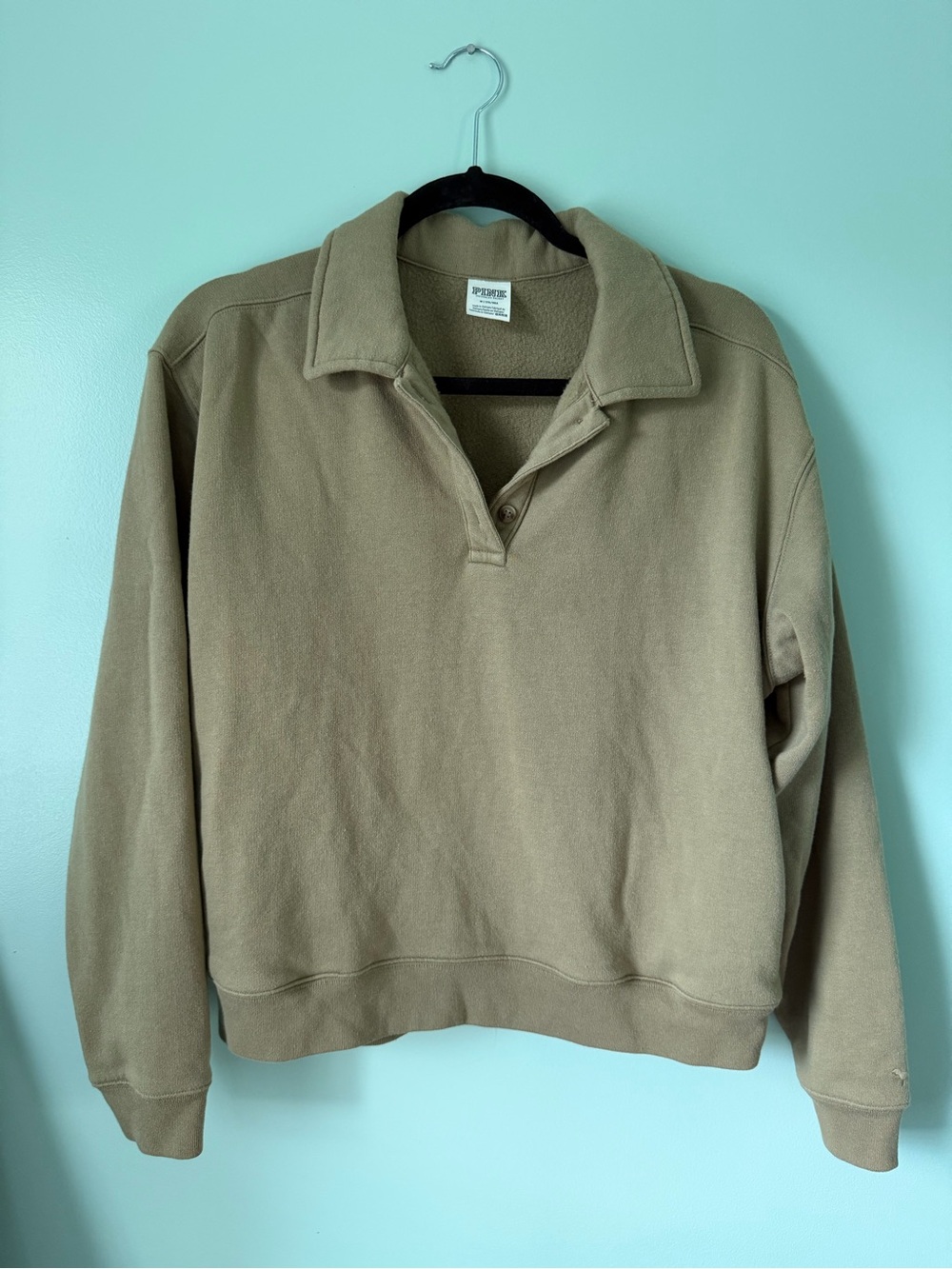 PINK Victoria's Secret Women’s Olive Green V-Neck Pullover